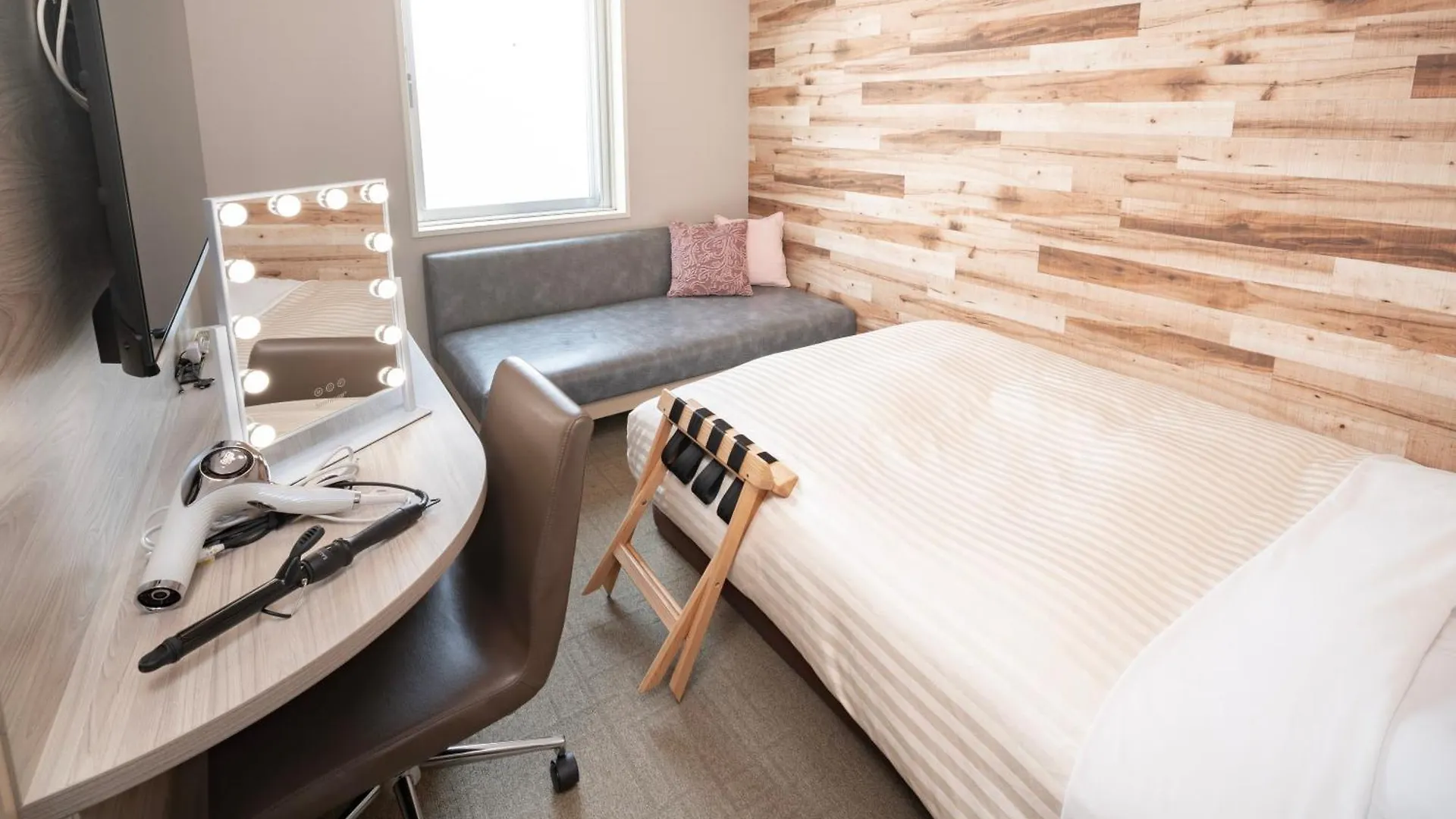 Super Hotel Kyoto Shijokawaramachi